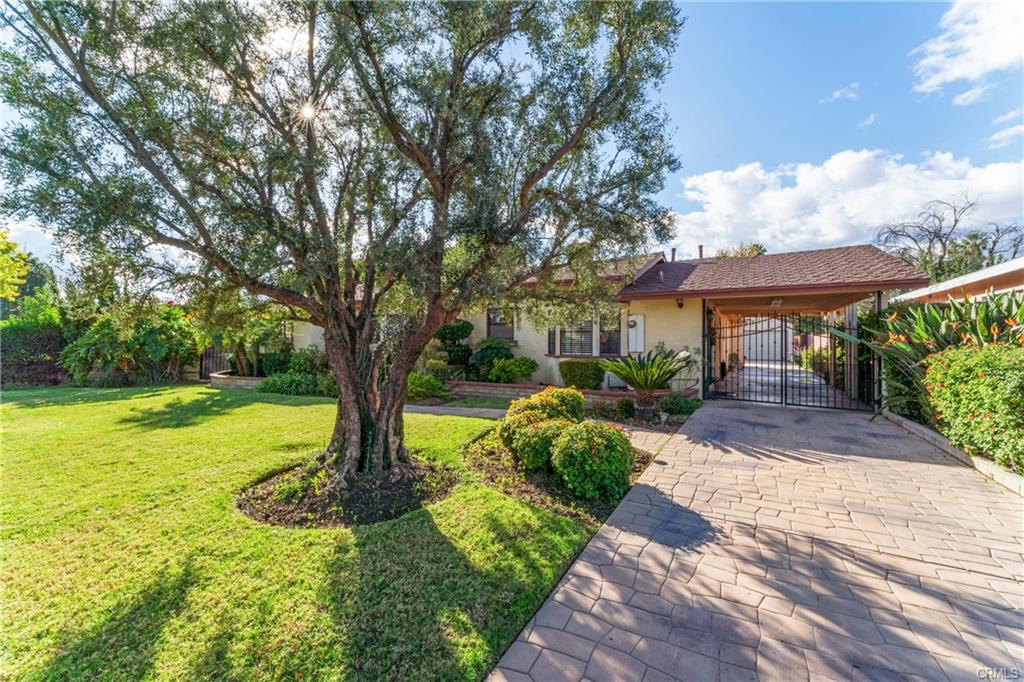 8401 Rathburn Sold By Shawn Shai Halahmy