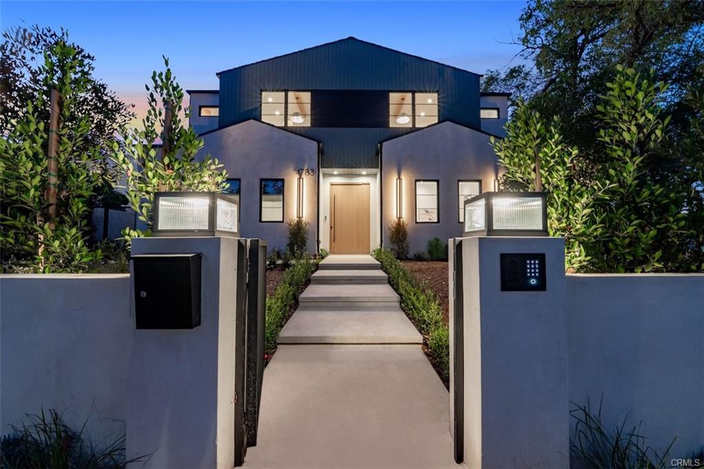 FOR SALE: 4783 FIRMAMENT AVE. ENCINO, CA –  6 BEDROOMS – 6.5 BATHROOMS – POOL – 4800 SQUARE FEET